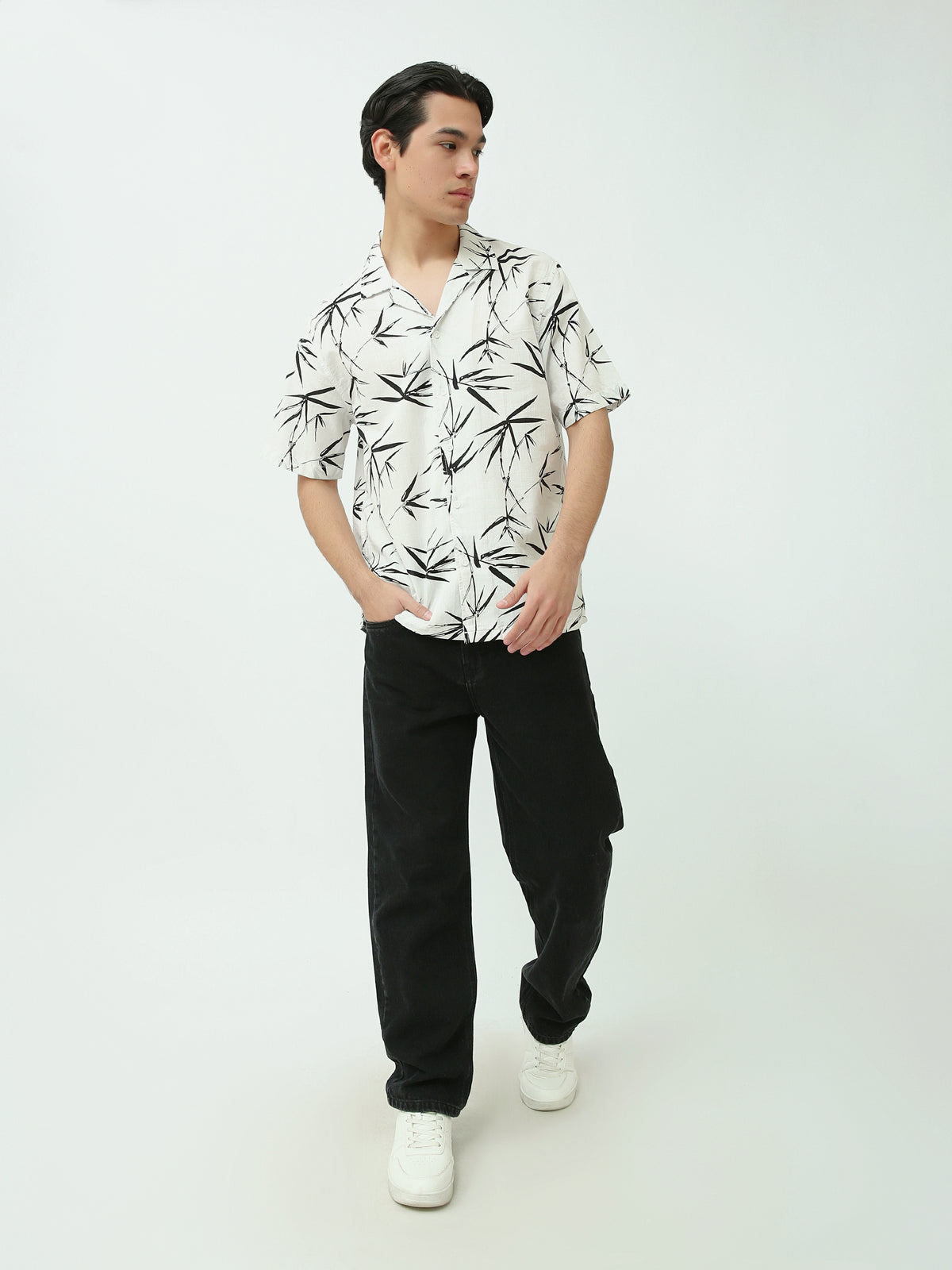Town Team - Men's Oversized slub Short Sleeves Shirts WHT/BLK Cotton Blend