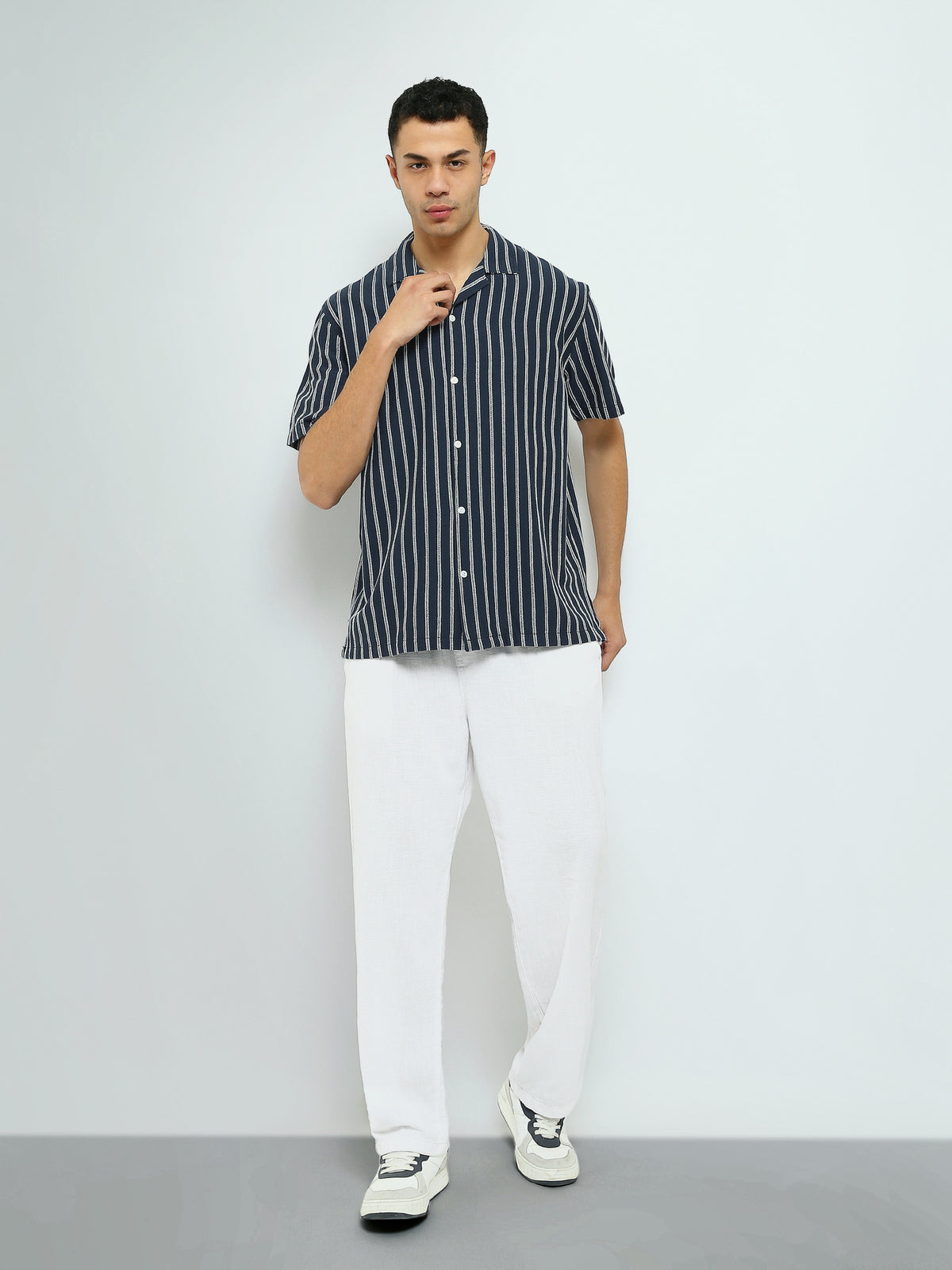 Town Team - Men's Oversized cotton Short Sleeves Shirts NVY/WHT Cotton Blend