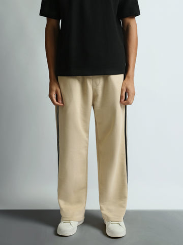 Sweatpants Slim fit embroidered