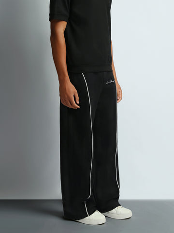 Sweatpants Slim fit embroidered