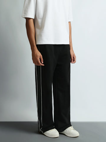 Sweatpants Regular fit Embroidered