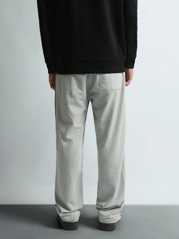 Sweatpants Regular fit Embroidered
