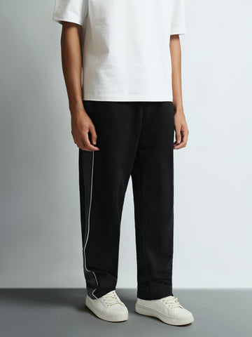 Sweatpants Regular fit Embroidered