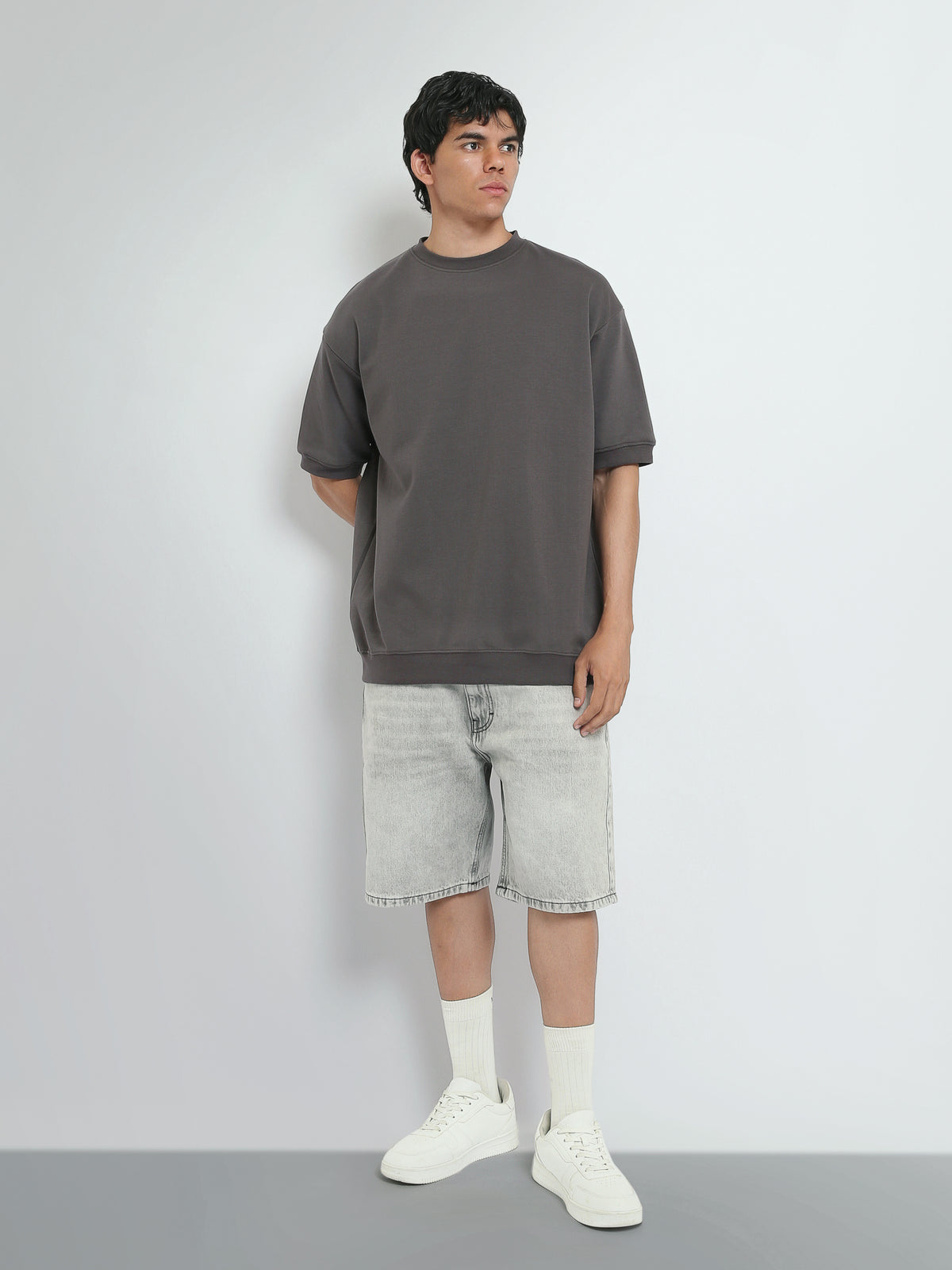 Town Team t-shirts round neck slouchy fit D-GREY