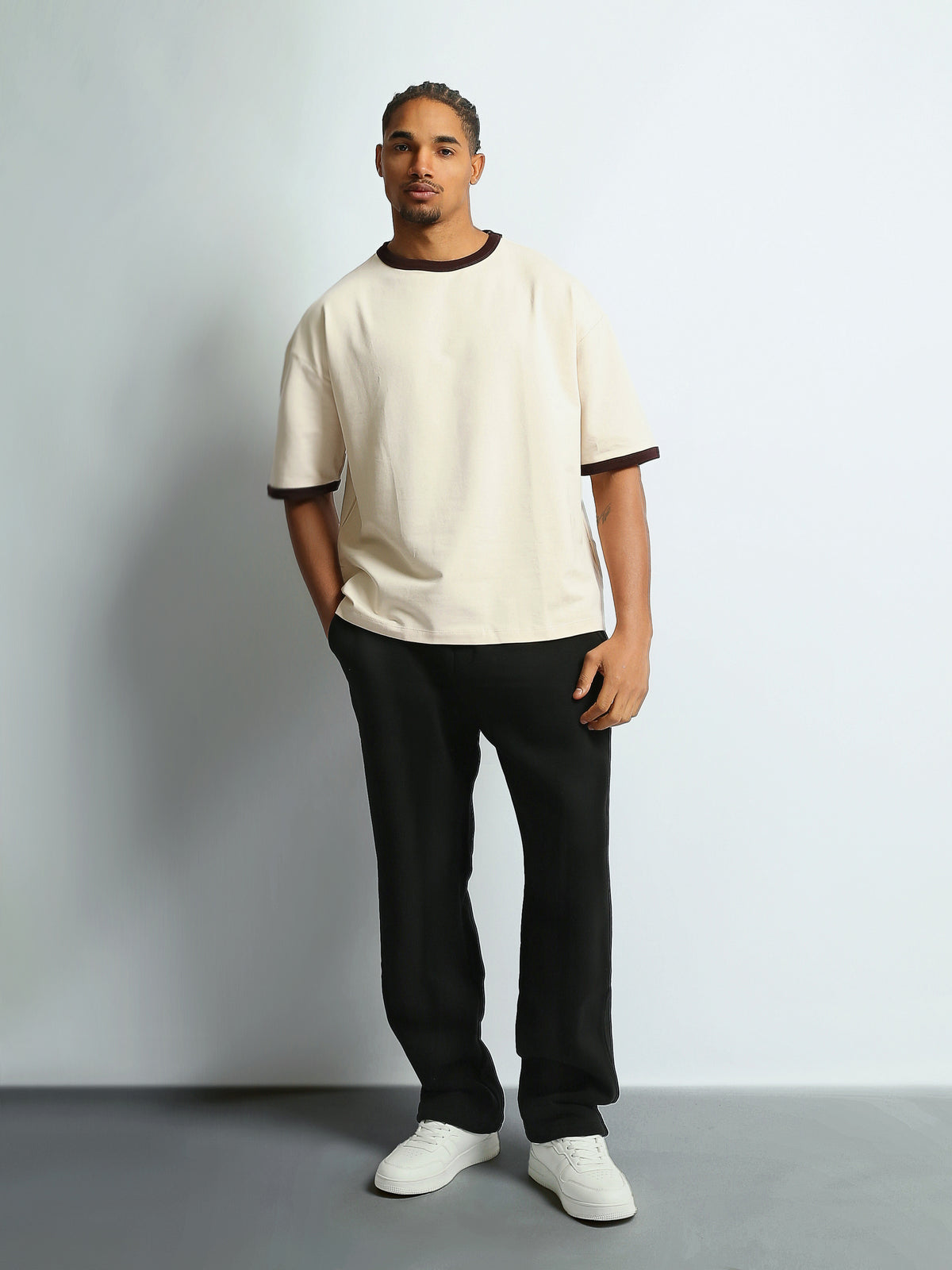 T-shirts Boxy fit round-neck