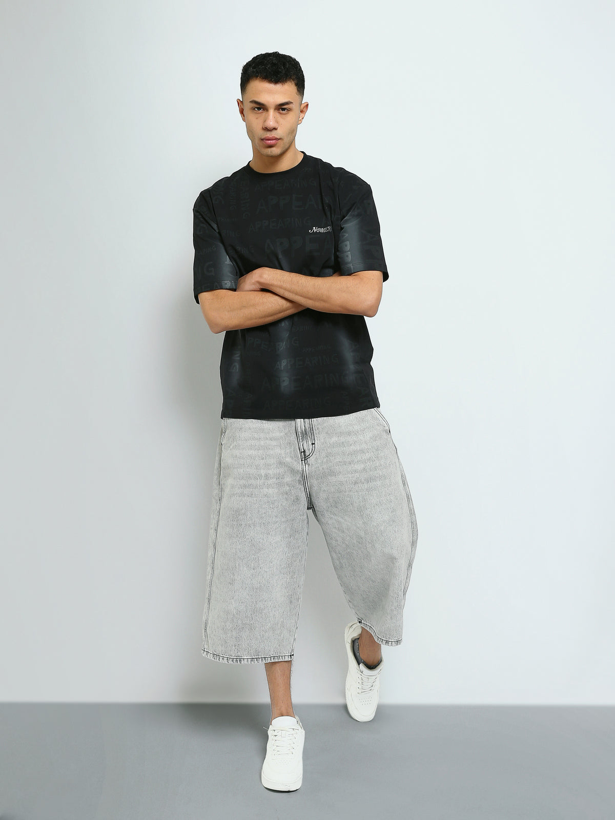 Town Team - Men's Oversized round-neck T-shirts Black Mixed fabric