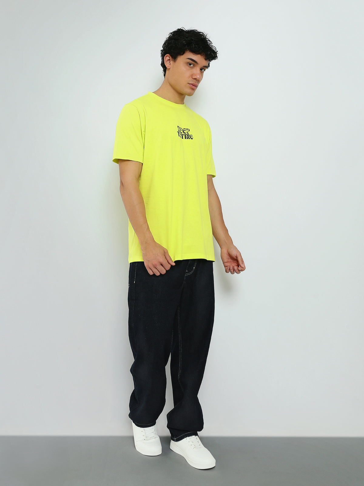 Town Team - Men's Slim round-neck T-shirts Lemon Cotton Blend