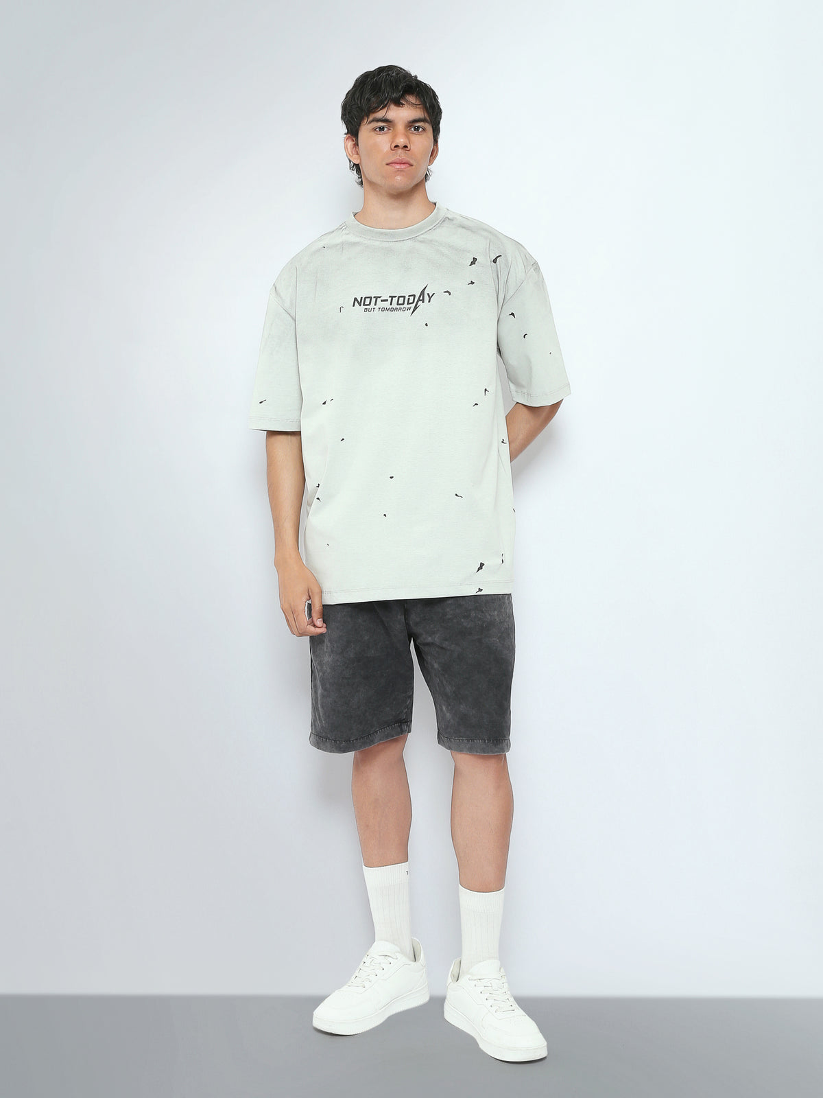 Town Team t-shirts round neck oversized fit Silver