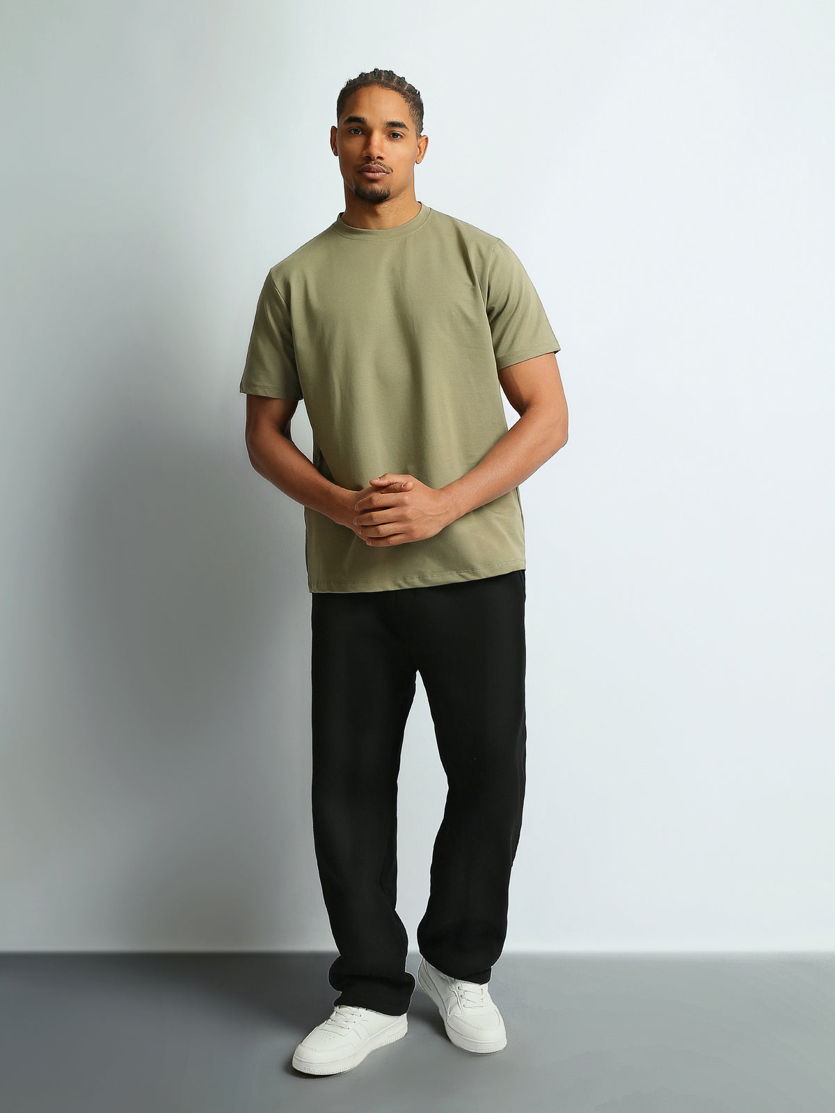 T-shirts Slim fit round-neck